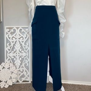 NEW YORK & COMPANY size 6 maxi skirt with front open seam! Brand NEW,NEVER WORN